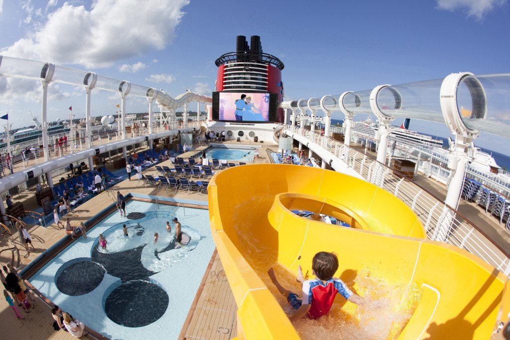 Fabuloso Tobogán en Disney Dream Cruise